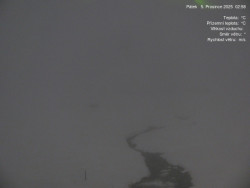 Luční bouda, pramen Bílého Labe