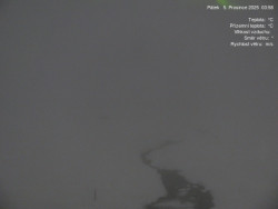 Luční bouda, pramen Bílého Labe