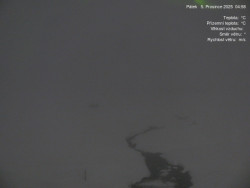 Luční bouda, pramen Bílého Labe