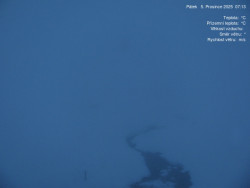 Luční bouda, pramen Bílého Labe