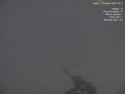 Luční bouda, pramen Bílého Labe