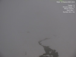 Luční bouda, pramen Bílého Labe