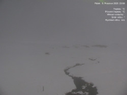 Luční bouda, pramen Bílého Labe