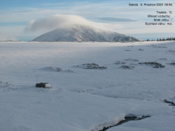 Luční bouda, pramen Bílého Labe