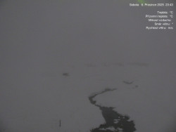 Luční bouda, pramen Bílého Labe