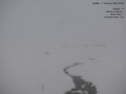 Luční bouda, pramen Bílého Labe