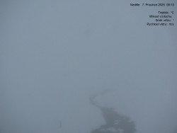 Luční bouda, pramen Bílého Labe