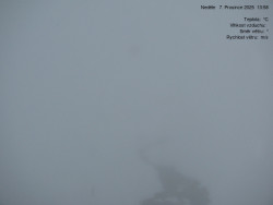 Luční bouda, pramen Bílého Labe