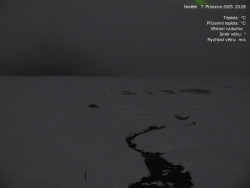 Luční bouda, pramen Bílého Labe