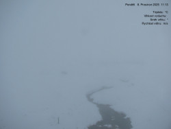 Luční bouda, pramen Bílého Labe