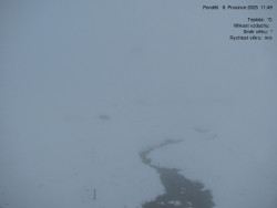 Luční bouda, pramen Bílého Labe