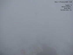 Luční bouda, pramen Bílého Labe