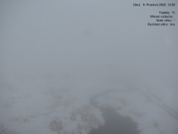 Luční bouda, pramen Bílého Labe