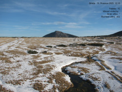 Luční bouda, pramen Bílého Labe