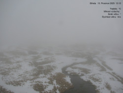 Luční bouda, pramen Bílého Labe