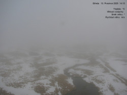 Luční bouda, pramen Bílého Labe