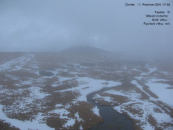 Luční bouda, pramen Bílého Labe