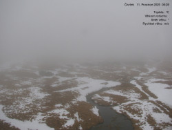 Luční bouda, pramen Bílého Labe