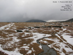 Luční bouda, pramen Bílého Labe