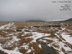 Luční bouda, pramen Bílého Labe