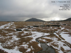 Luční bouda, pramen Bílého Labe