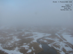 Luční bouda, pramen Bílého Labe