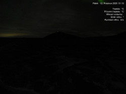 Luční bouda, pramen Bílého Labe