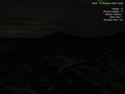 Luční bouda, pramen Bílého Labe