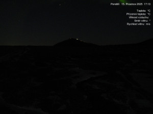 Luční bouda - Luční bouda, pramen Bílého Labe - 15.12.2025 v 17:15 Luční bouda - Luční bouda, pramen Bílého Labe - 15.12.2025 v 17:15