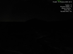 Luční bouda - Luční bouda, pramen Bílého Labe - 15.12.2025 v 22:15 Luční bouda - Luční bouda, pramen Bílého Labe - 15.12.2025 v 22:15