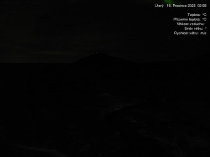 Luční bouda - Luční bouda, pramen Bílého Labe - 16.12.2025 v 03:00 Luční bouda - Luční bouda, pramen Bílého Labe - 16.12.2025 v 03:00