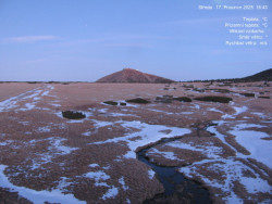 Luční bouda, pramen Bílého Labe