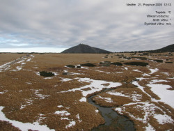 Luční bouda, pramen Bílého Labe