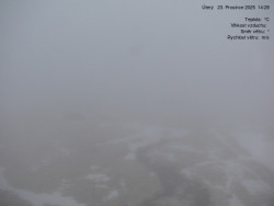 Luční bouda, pramen Bílého Labe