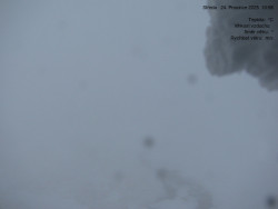 Luční bouda, pramen Bílého Labe