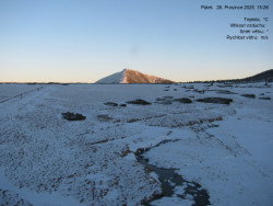 Luční bouda, pramen Bílého Labe