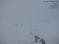 Luční bouda, pramen Bílého Labe