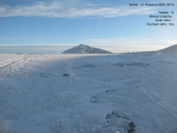 Luční bouda, pramen Bílého Labe