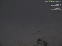 Luční bouda, pramen Bílého Labe