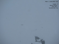 Luční bouda, pramen Bílého Labe