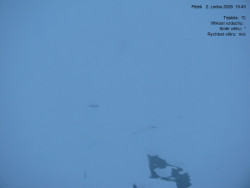 Luční bouda, pramen Bílého Labe