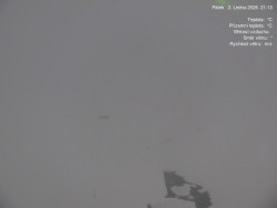 Luční bouda, pramen Bílého Labe