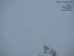 Luční bouda, pramen Bílého Labe