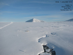 Luční bouda, pramen Bílého Labe