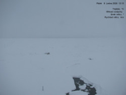 Luční bouda, pramen Bílého Labe