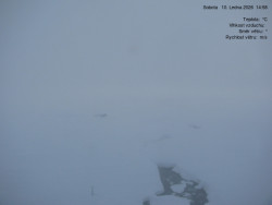 Luční bouda, pramen Bílého Labe