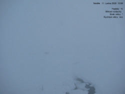 Luční bouda, pramen Bílého Labe