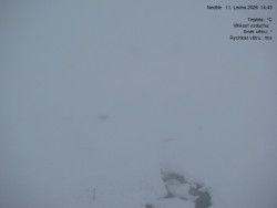 Luční bouda, pramen Bílého Labe