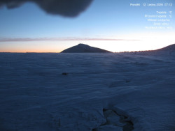 Luční bouda, pramen Bílého Labe