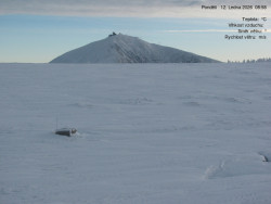 Luční bouda, pramen Bílého Labe